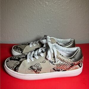 Steve Madden Womens Sneakers Starling Stars Snake Print Leather Size 9.5 M